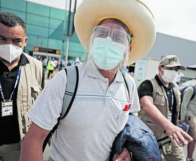 Pedro Castillo se niega a presentar a su equipo técnico