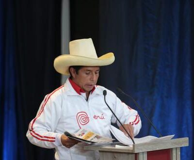 Pedro Castillo: “El mercado no puede controlar al Estado, es el Estado que tiene que controlar a los mercados”