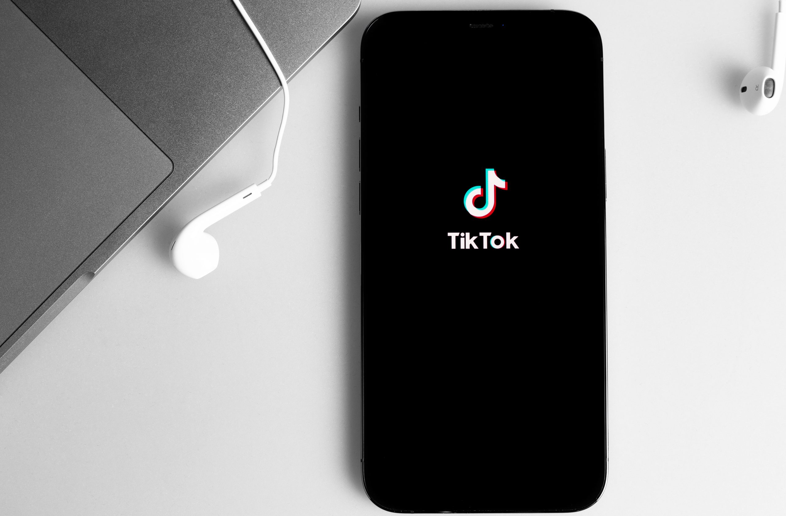 Jóvenes en México se intoxican por reto de TikTok