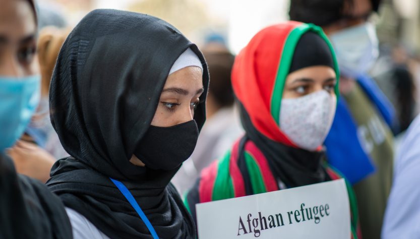 No llegarán «en el corto plazo» refugiados afganos a Colombia