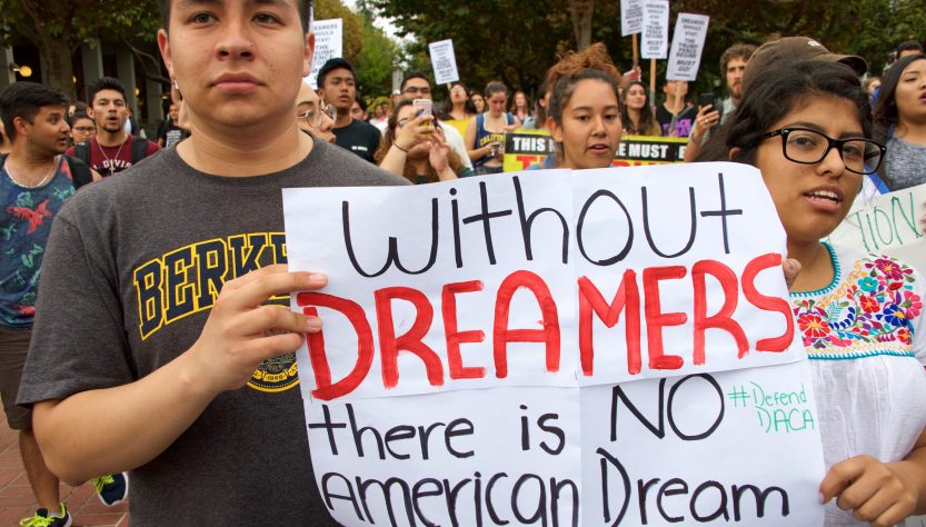El Gobierno de Biden toma nueva medida para mantener el DACA