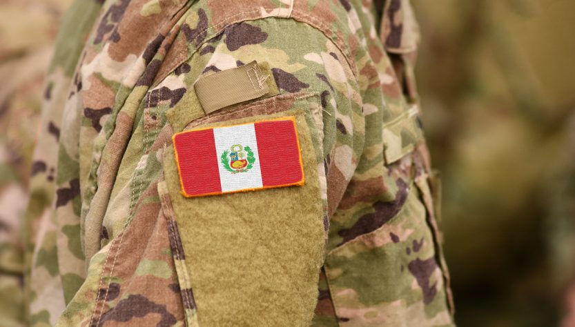 La Fiscalía peruana abre una causa contra el Ministro de Defensa por escándalo de los ascensos militares