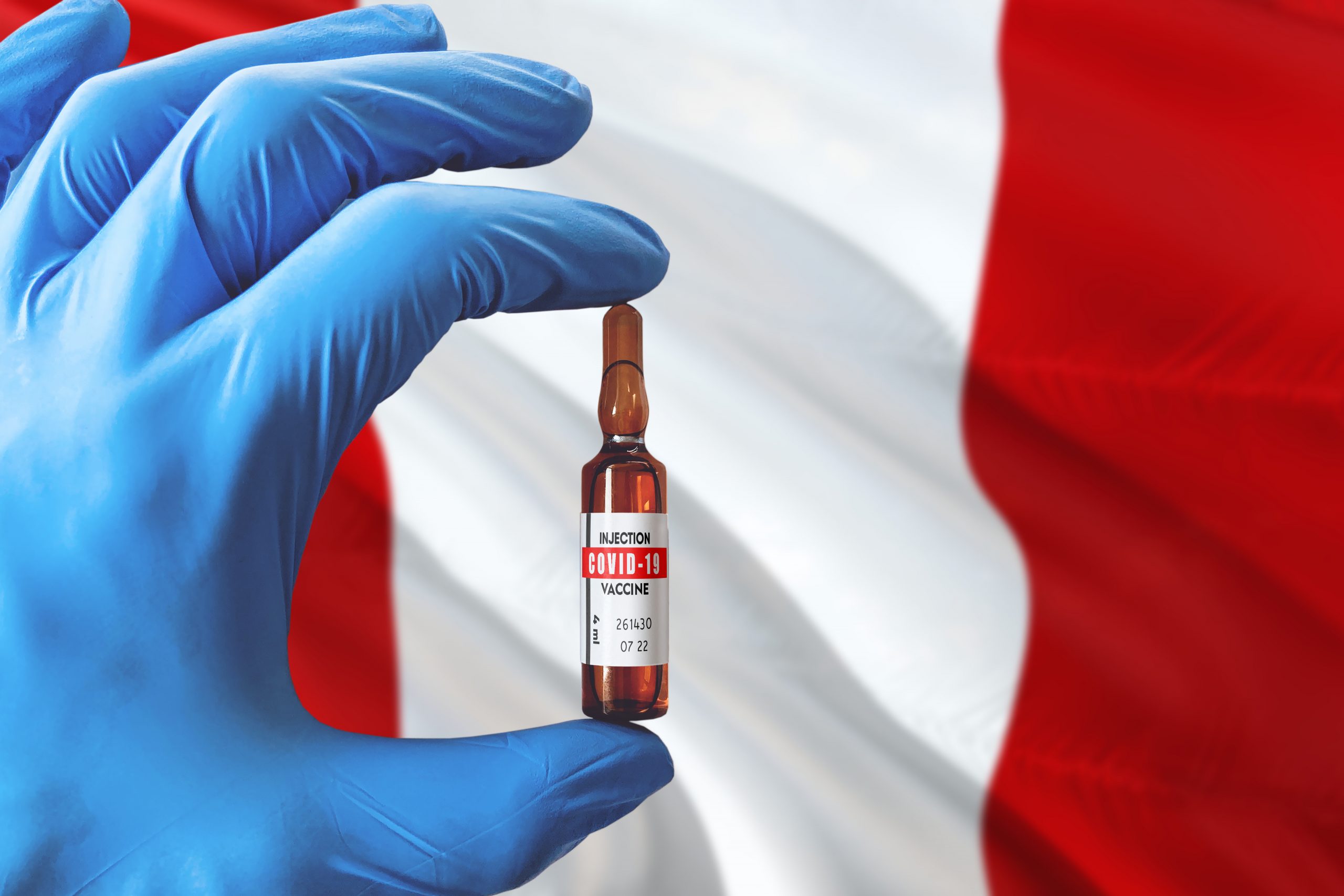 Perú aplica terceras dosis de vacunas anticovid a todos los mayores de 18 años