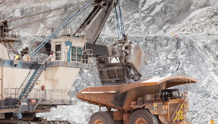 La transnacional Antamina suspendió sus operaciones en Perú