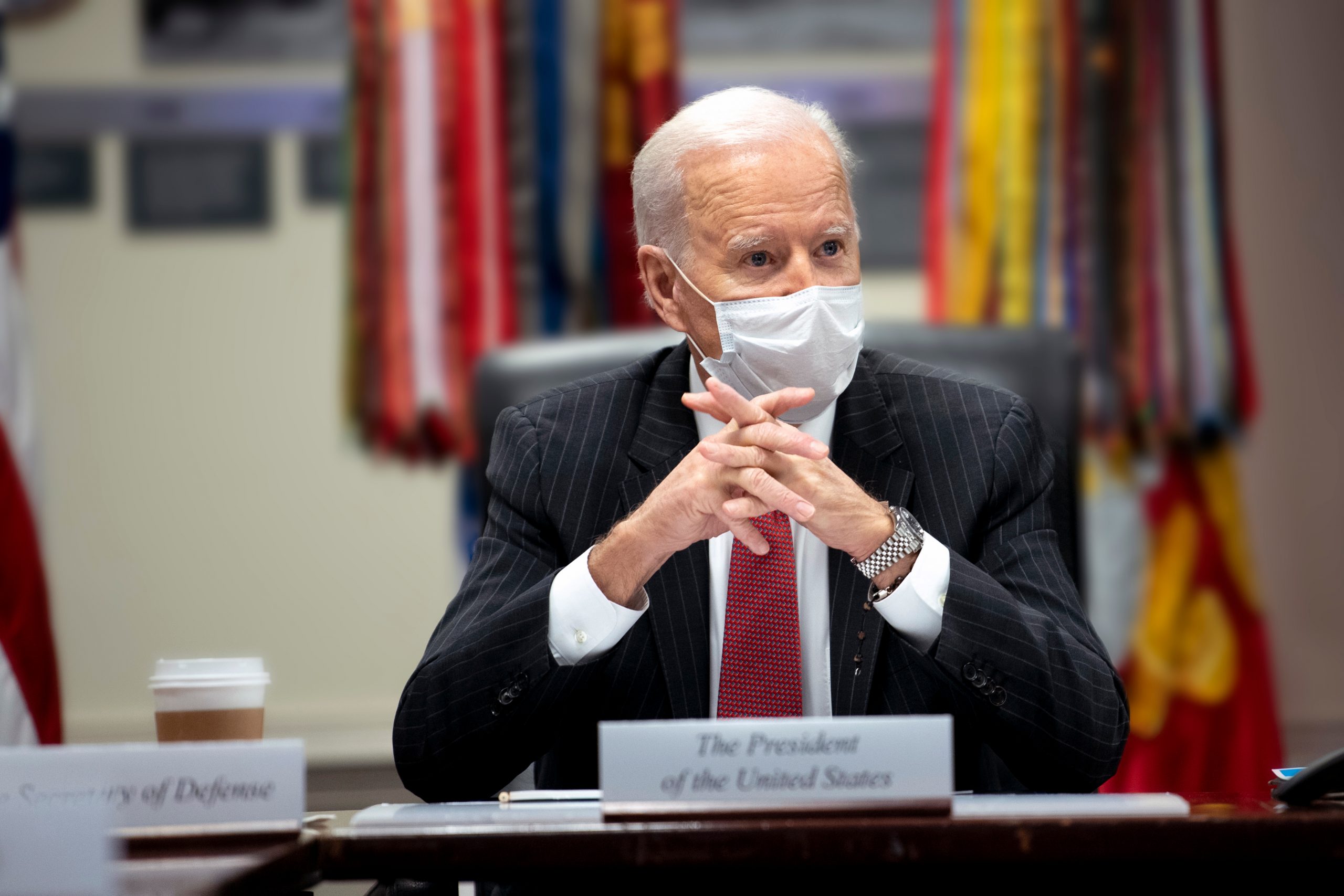 Biden: «Quienes están vacunados no tienen que alarmarse por la cepa ómicron»