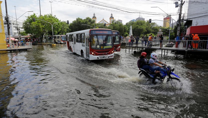 Las inundaciones en el noreste de Brasil causaron 18 muertos