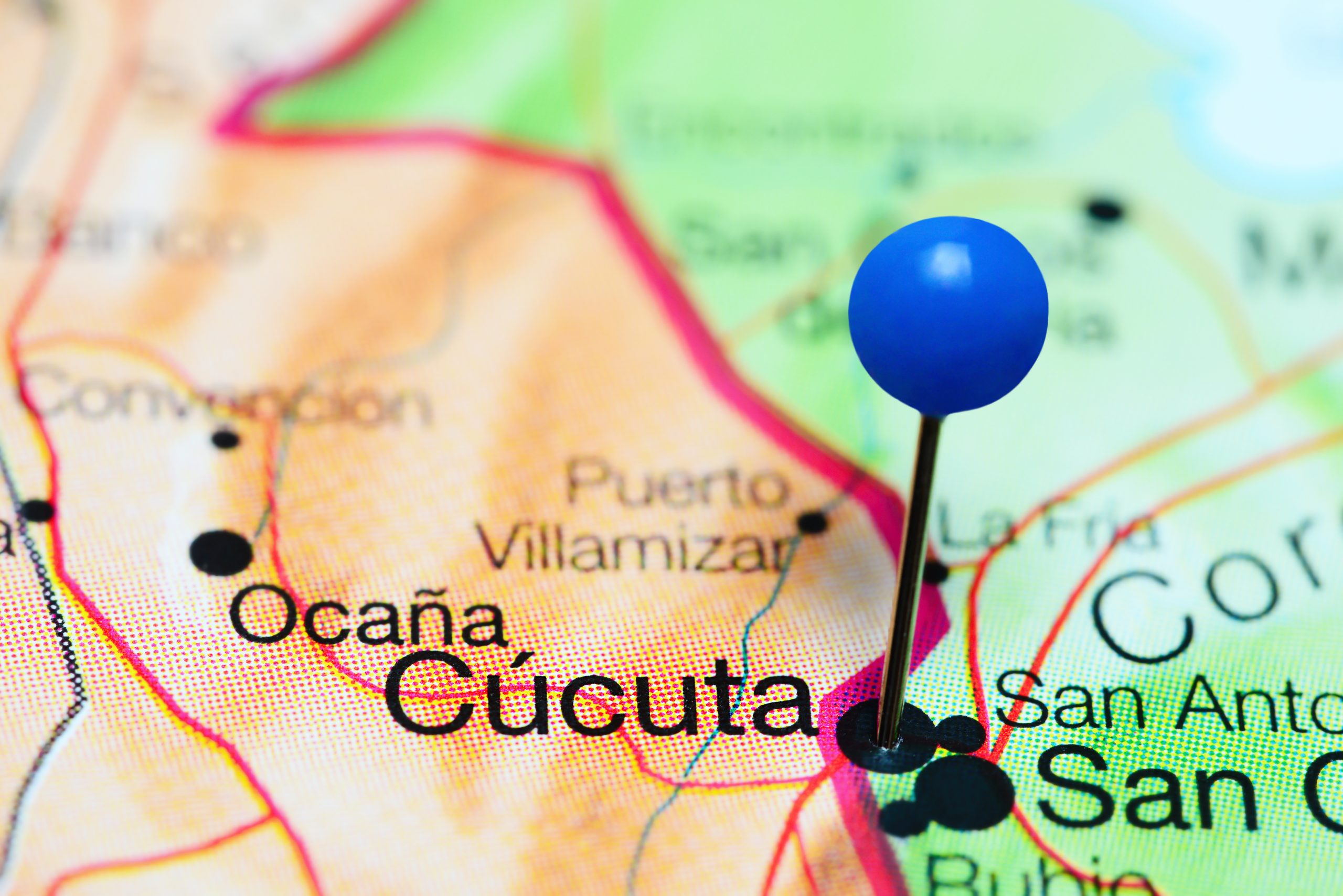 Dos explosiones en el aeropuerto de Cúcuta dejaron tres muertos