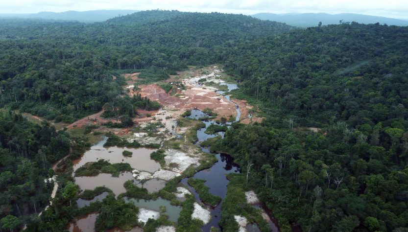 Brasil canceló la extracción de oro en la Amazonía