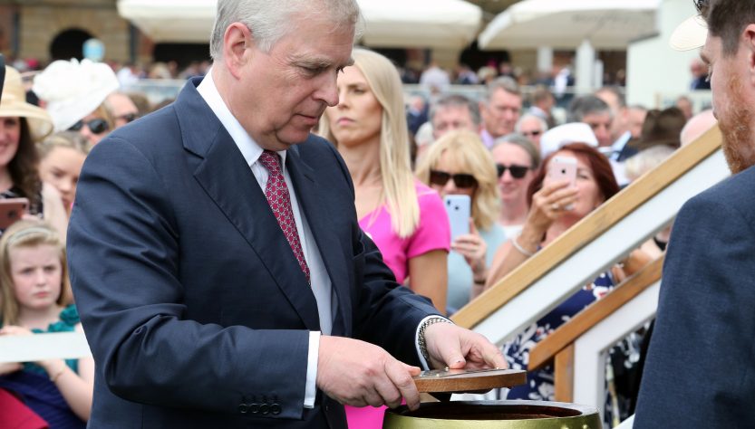 El príncipe Andrés evitaría ser acusado de agresión sexual