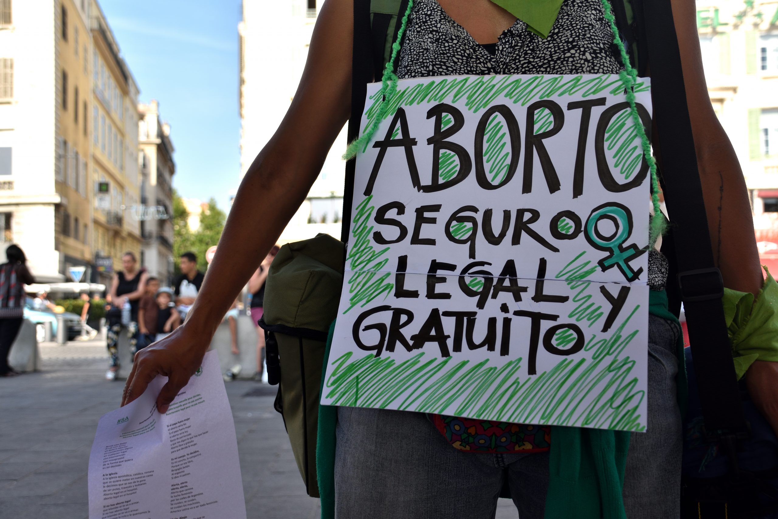 Piden la libertad de mujeres que abortaron en El Salvador