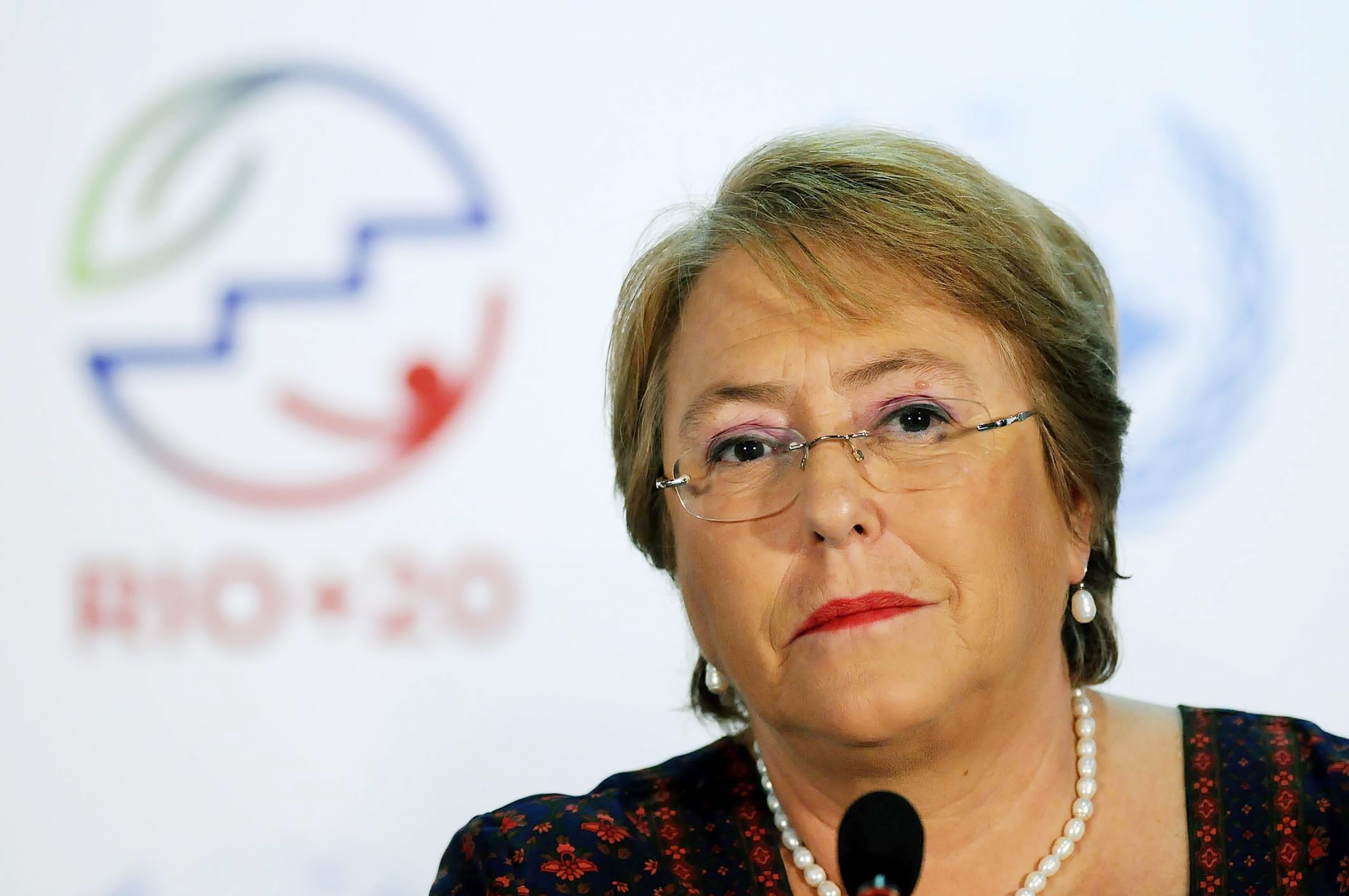 Críticas a Bachelet: del fracaso en ONU, al resguardo de una Convención que no convence