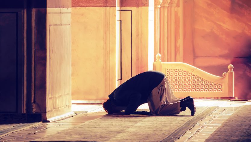 Al menos 56 muertos en un atentado en una mezquita en Pakistán