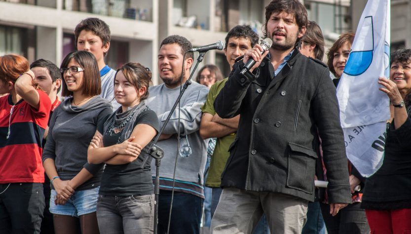 Gabriel Boric asumió y se convirtió en el presidente más joven de Chile