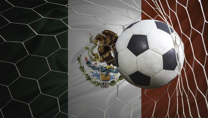26 heridos en un partido entre Querétaro-Atlas en México