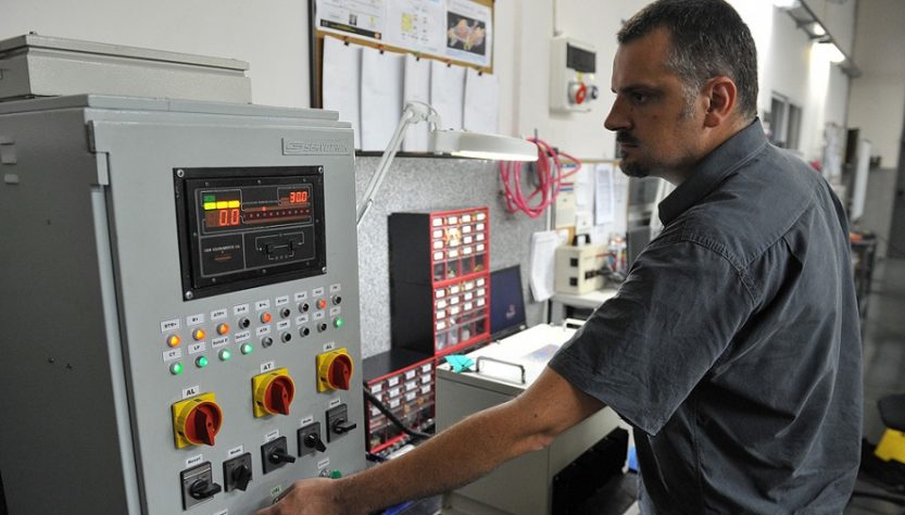 Chile: Gobierno acordó con la Central Unitaria de Trabajadores subir el salario mínimo