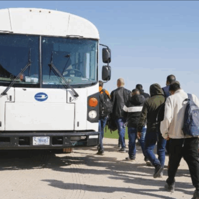 Gobernador de Texas cumplió su amenaza