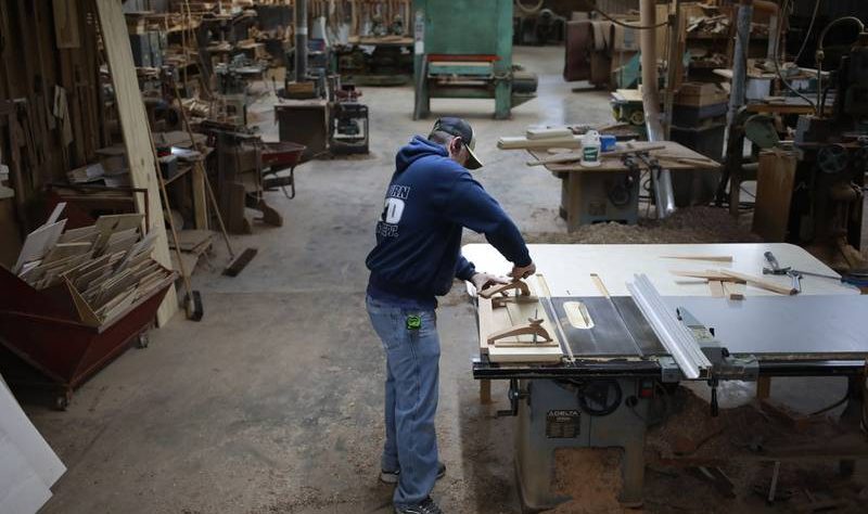 El mercado laboral dominicano empleó 23 personas cada hora