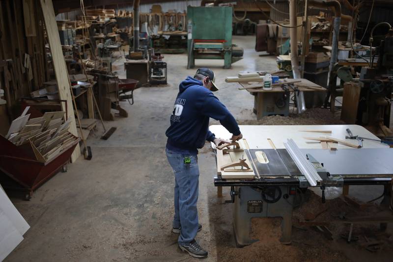 El mercado laboral dominicano empleó 23 personas cada hora