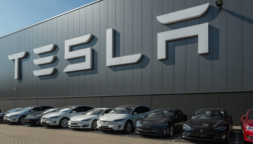 Tesla registró ganancias récord y superó pronósticos de Wall Street