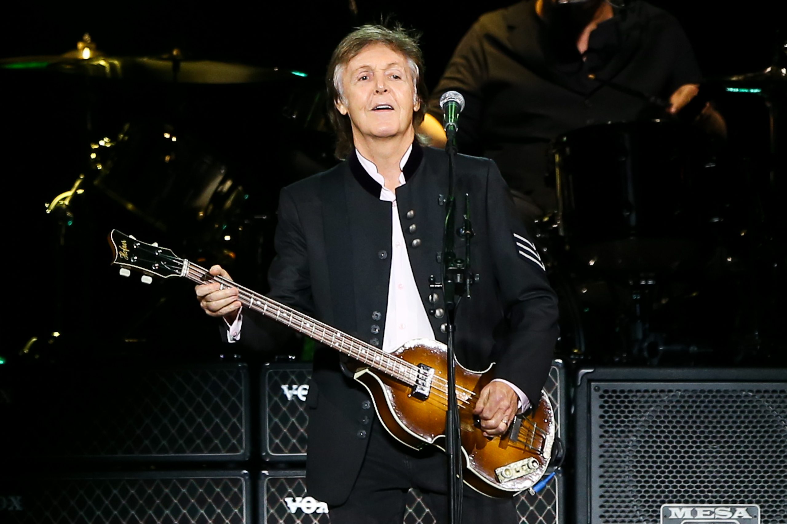 La cruzada vegana de Paul McCartney llegó a Starbucks