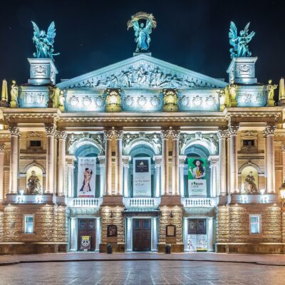 La Ópera Nacional de Leópolis reabrió con una emotiva función