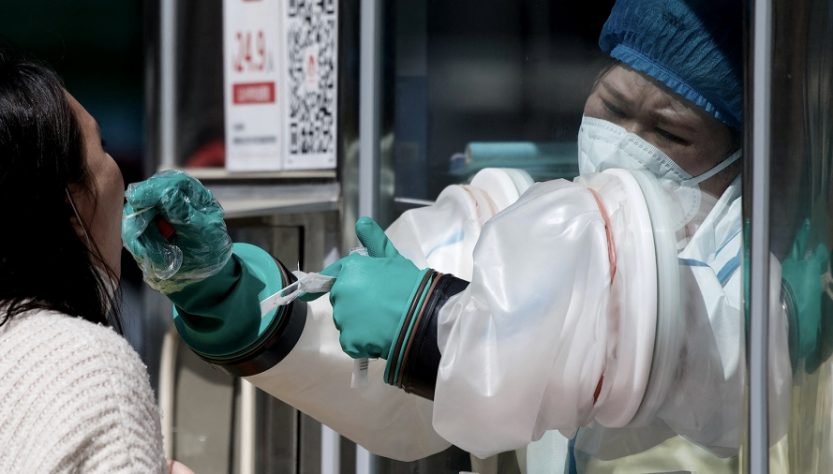 La nueva ola de contagios covid y restricciones vaciaron las calles de Beijing