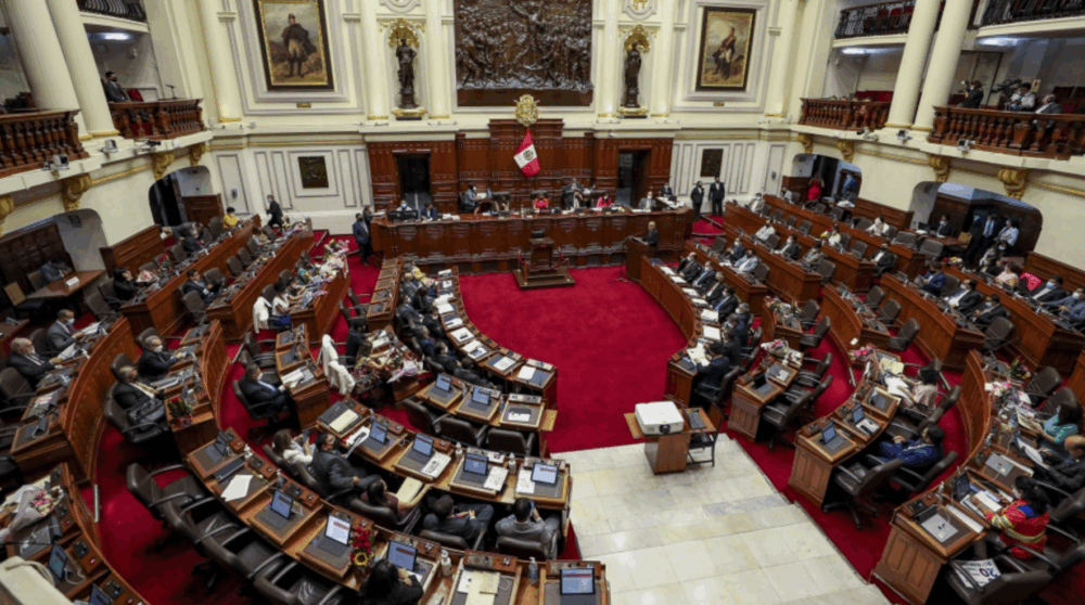 Nuevo cimbronazo en Perú