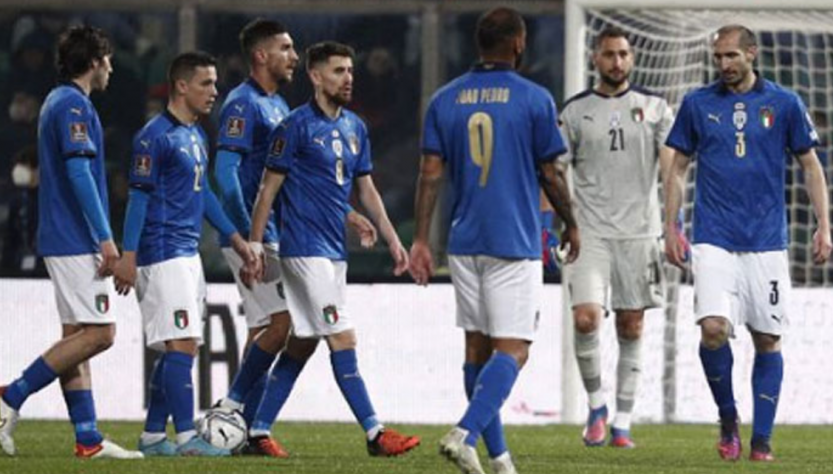 Chile tiene un nuevo competidor por la plaza mundialista: Italia