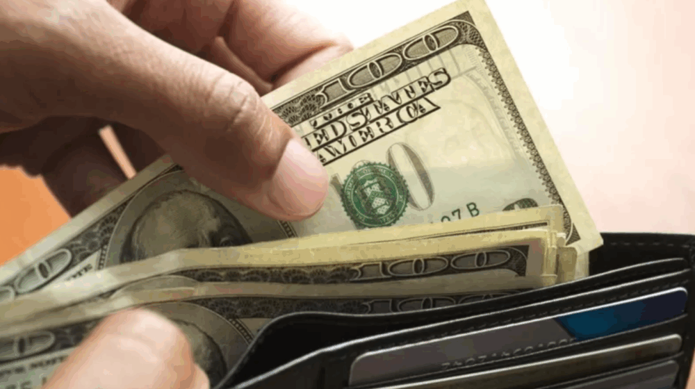 ¿Por qué el imparable ascenso del dólar es malo para la economía mundial?