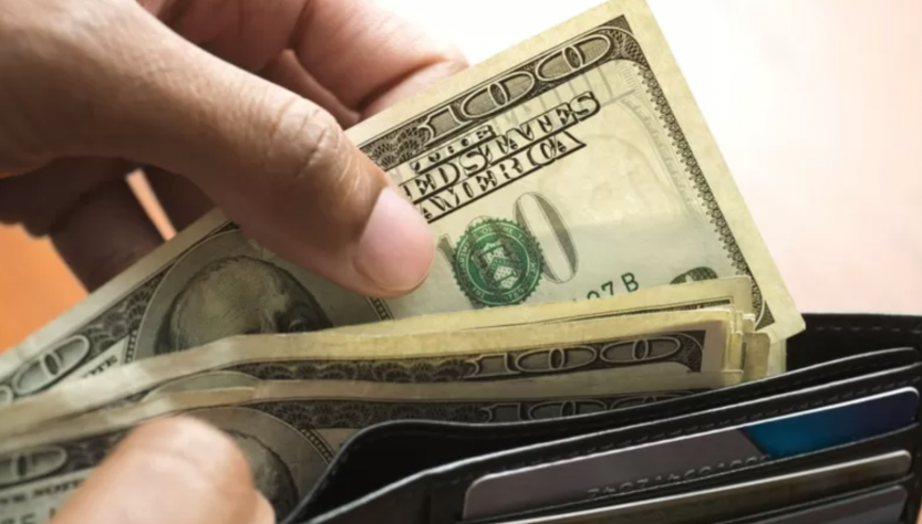 ¿Por qué el imparable ascenso del dólar es malo para la economía mundial?