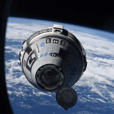 La cápsula Starliner se acopló a la Estación Espacial