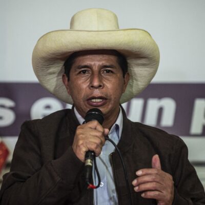 Castillo no recibió a la comisión del Congreso que buscaba interrogarlo