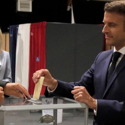 Francia: dura derrota de Macron