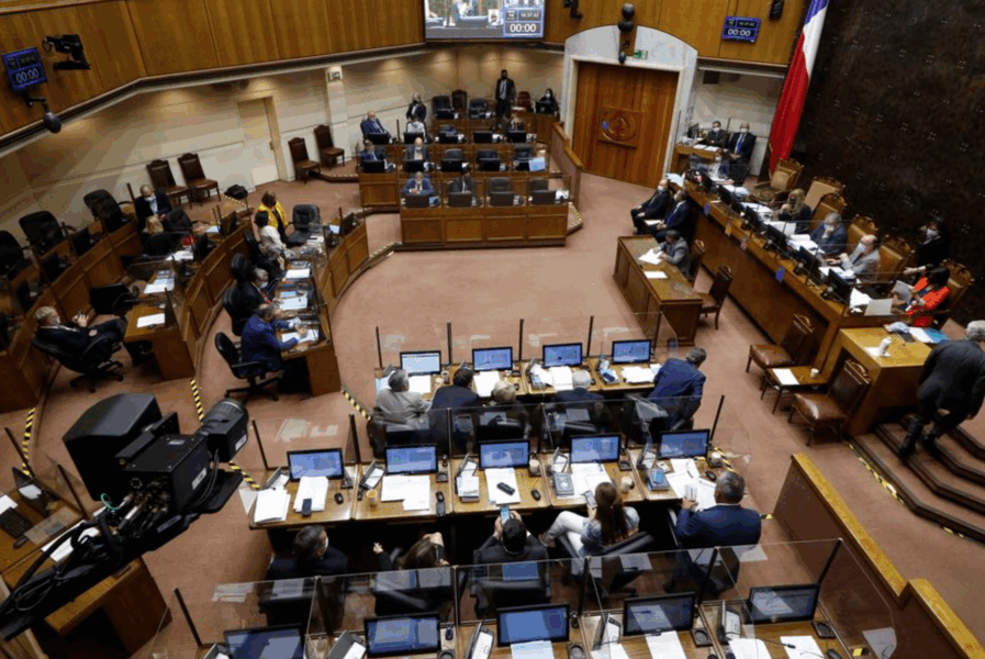 Chile: coalición de partidos rechazarán el referendo para una nueva Constitución