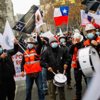 Trabajadores de la estatal Codelco iniciaron un paro indefinido en Chile