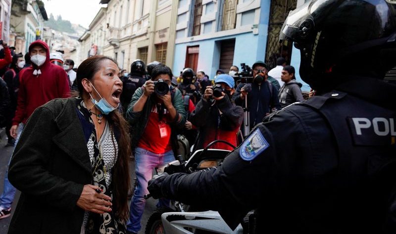 Indígenas en Ecuador iniciaron protestas por políticas económicas