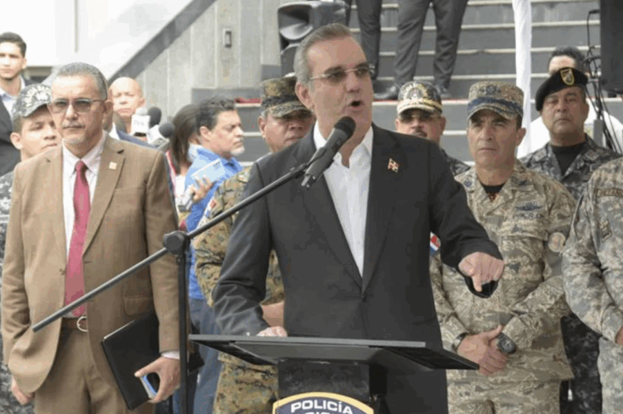 Abinader envía militares a las calles para combatir la delincuencia