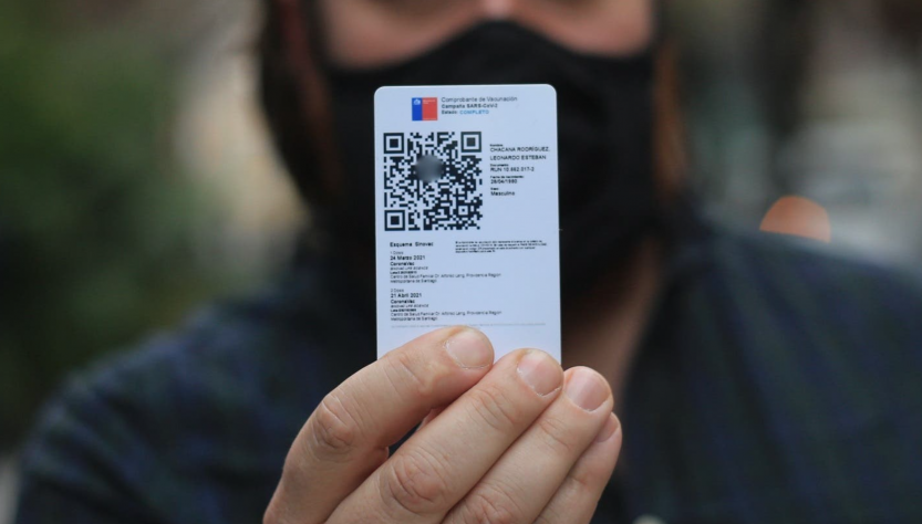 Los chilenos se vacunaron para evitar el bloqueo de sus Pases de Movilidad