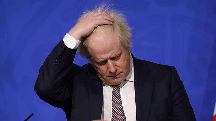 El Primer Ministro británico Johnson enfrenta votación de no confianza