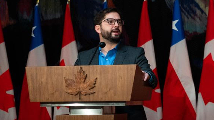 Boric defendió su proyecto de prohibición de venta de armas durante su visita a Canadá