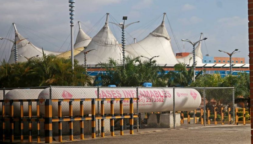 Venezuela: Maduro invita a empresas petroleras francesas a invertir