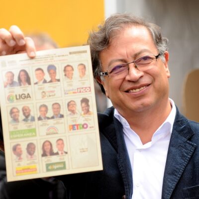 Los desafíos económicos del gobierno de Gustavo Petro