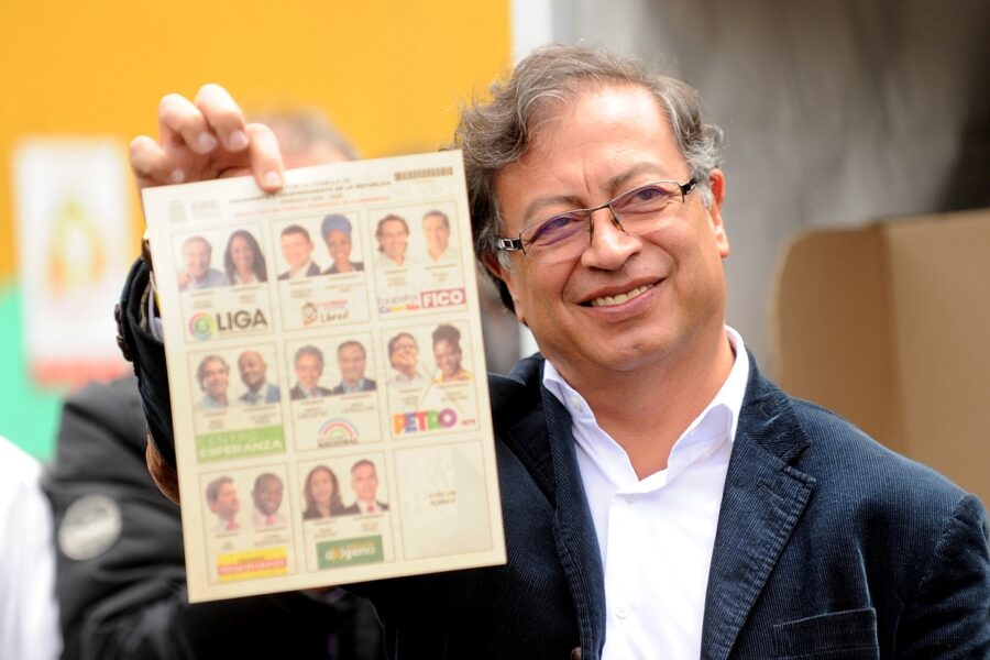 Los desafíos económicos del gobierno de Gustavo Petro