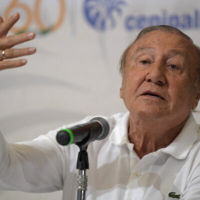 Hernández: «Los problemas de Venezuela que los arreglen los venezolanos»