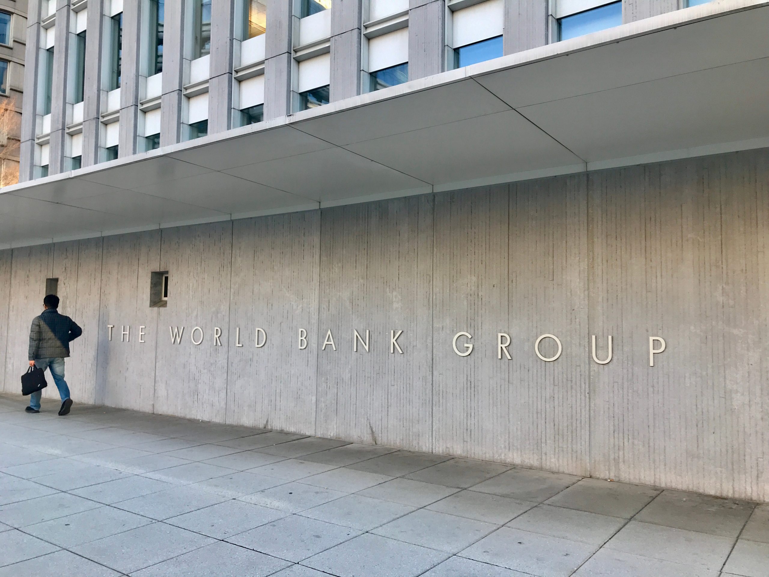 Banco Mundial proyecta reducción de crecimiento económico para América Latina y el Caribe