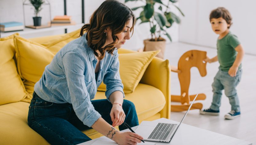Chile: Padres podrán realizar teletrabajo durante las vacaciones de invierno