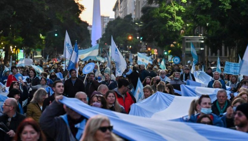 Argentina: protestas por inflación amenazan estabilidad