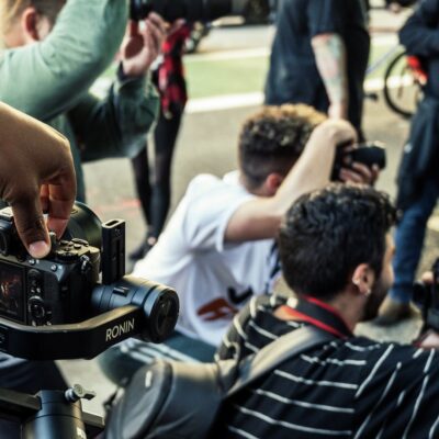 Piqué anuncia medidas legales por exposición mediática de sus hijos