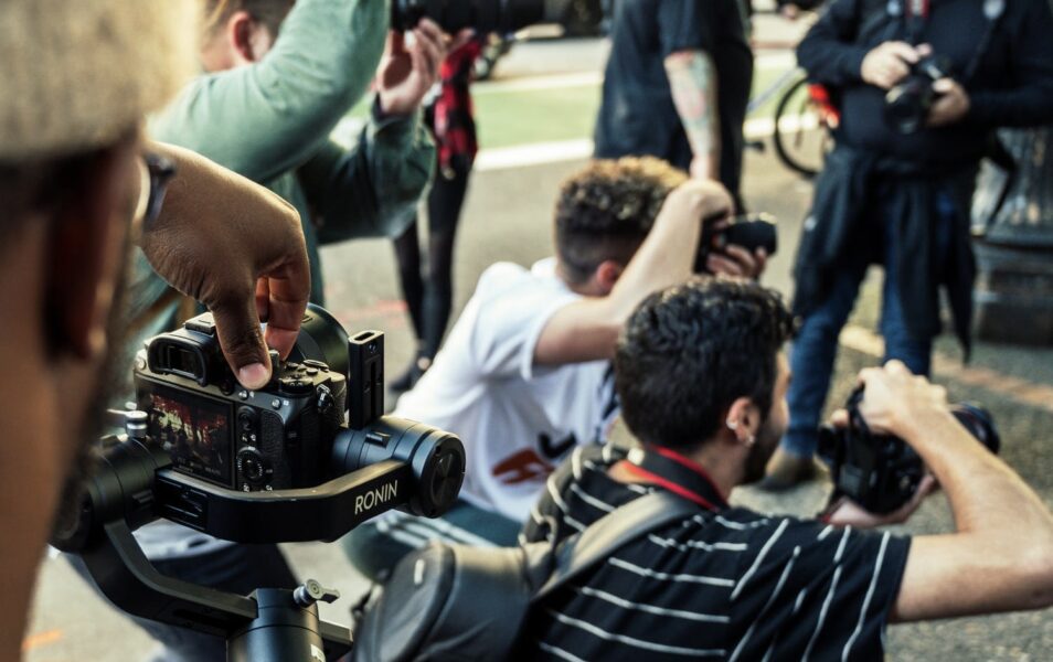 Piqué anuncia medidas legales por exposición mediática de sus hijos