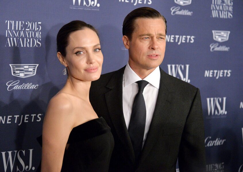 En contrademanda Angelina Jolie acusa a Brad Pitt de agredirla a ella y a sus hijos
